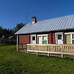 Pikku-villa By Interhome Vahasalmi
