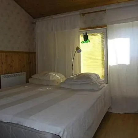 Pikku-villa By Interhome * Vahasalmi