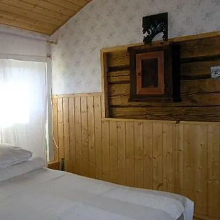 Pikku-villa By Interhome Vakantiehuis Vahasalmi